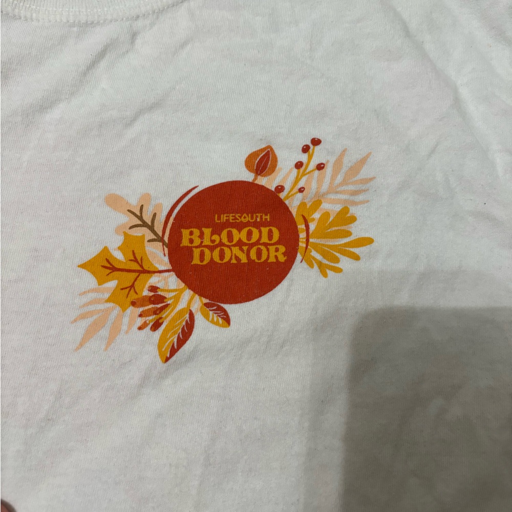 LifeSouth Community Blood Donor Shirt Size Medium - Picture 3 of 5
